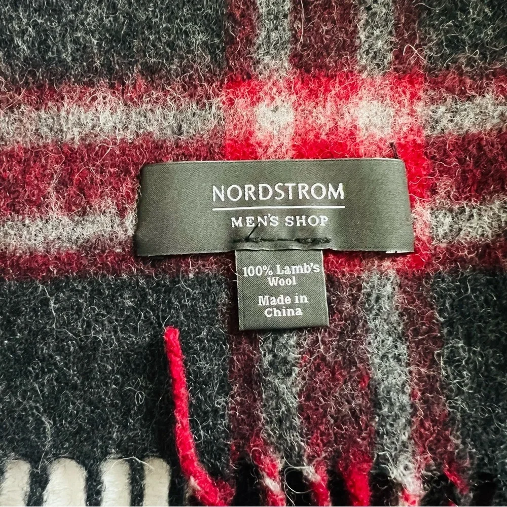 Nordstrom Men’s 100% Wool Plaid Red/Grey Scarf 72”x12” new no tag.
